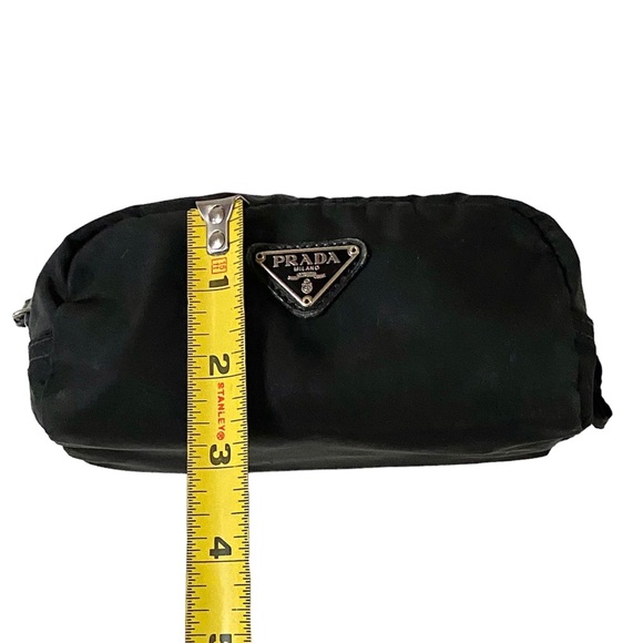 AUTHENTIC VINTAGE PRADA VELA TESSUTO NYLON SMALL ZIP COSMETIC BAG/POUCH, BLACK - Picture 15 of 16